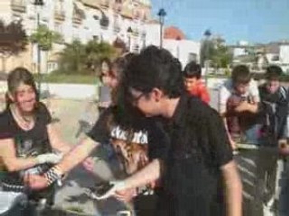 Lokas kaulitz kedada (4-4-08)