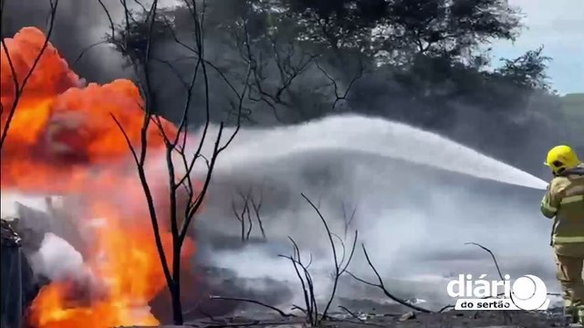 Em Patos, major Galvão fala sobre caminhão carregado de combustível que pegou fogo e matou motorista