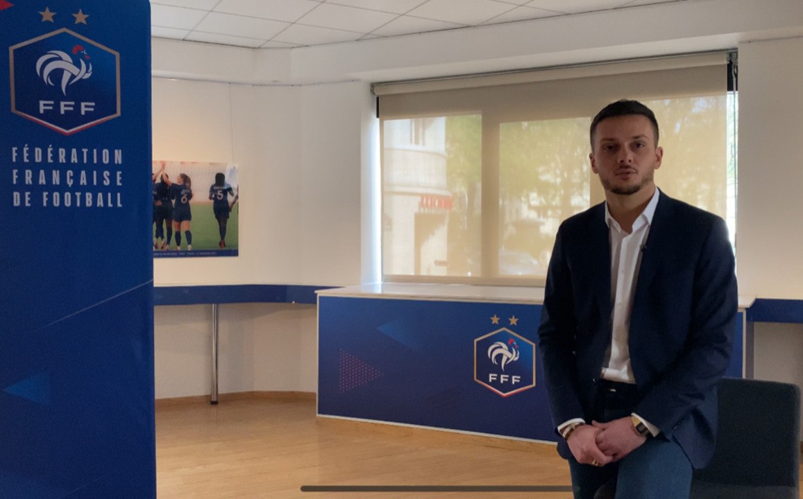 Dans les vestiaires de la Direction Marketing et du Développement Économique avec Pierrick