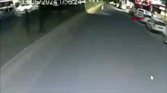 Yaya geçidinde durmayan otobüs karşıya geçmeye çalışan kadının ölümüne sebep oldu