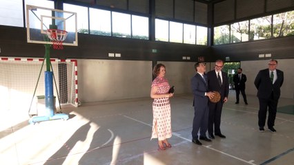 Moreno inaugura pabellón deportivo dedicado a Imbroda, "gigante del deporte y como persona"