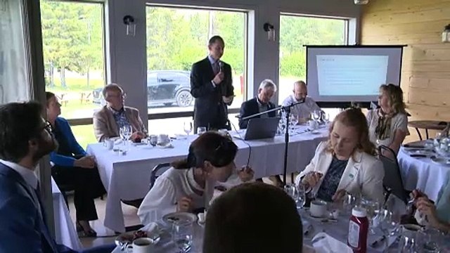 Transports collectif : les élus du Bas-Saint-Laurent attendent des réponses de Québec