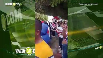 Polémica en Barranquilla! Hinchas del Junior metieron un fallecido a las tribunas del estadio Metropolitano