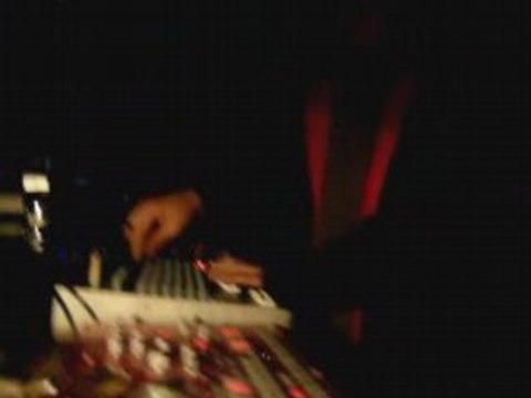 69db[Ntw23]Live At Hk Party Molodoi 12.04.08