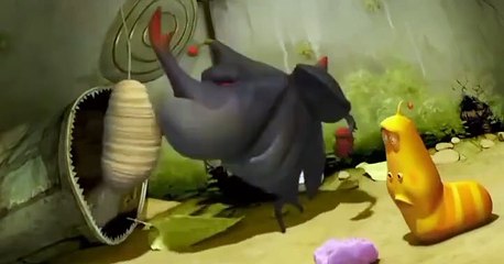 Larva Larva S01 E100 Flying Yellow