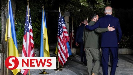 Biden signs new 10-year security agreement with Ukraine