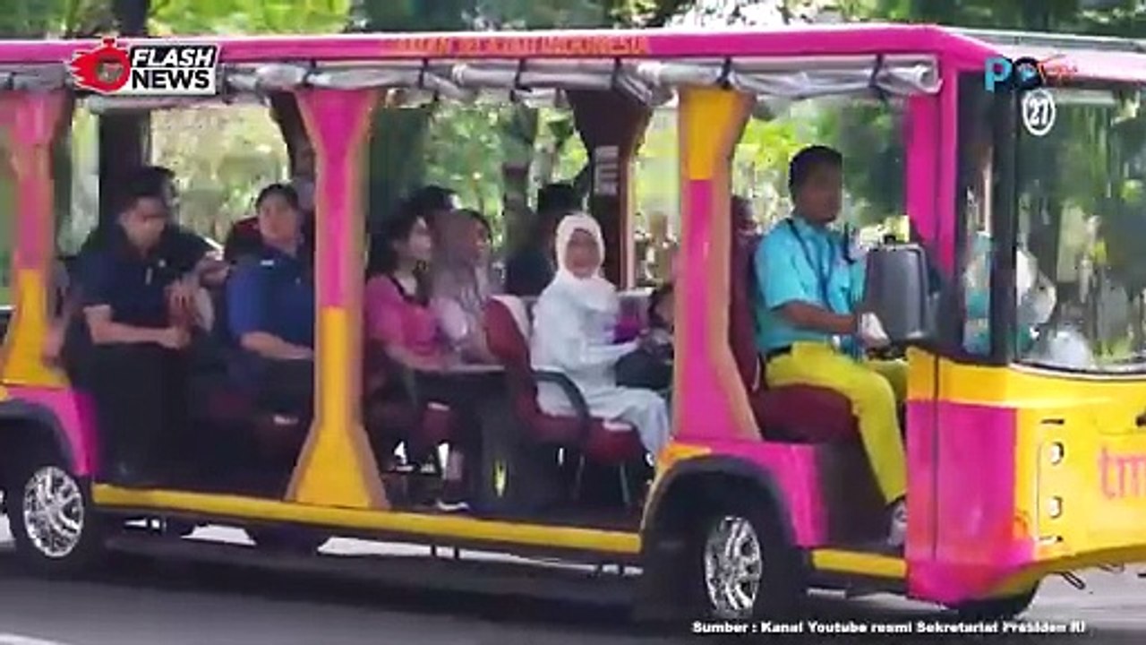Presiden Jokowi dan Ibu Iriana ajak cucu ke TMII