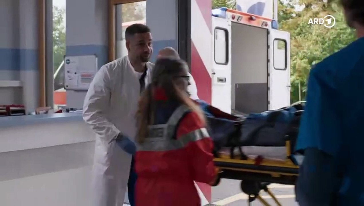 In aller Freundschaft - Die jungen Ärzte: Verunsicherung | Folge 384