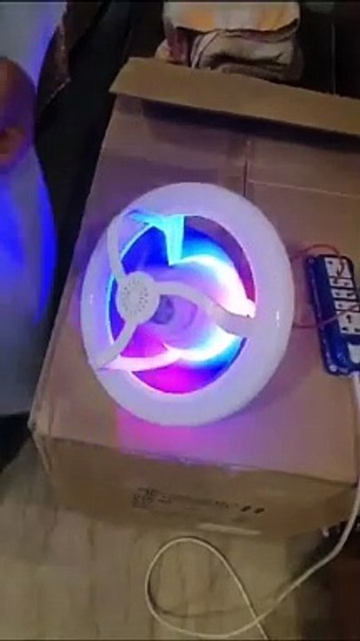 360-rotating-socket-ceiling-fan-with-light-and-remote - 1