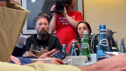 Gazeta Lubuska. Zielona Góra. Spotkanie dotyczące śniętych ryb w Odrze