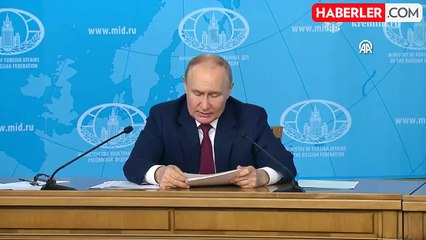 Tải video: Putin, ateşkes için Ukrayna'ya 2 şart sundu: Şartlar çok basit, hemen talimat vereceğim