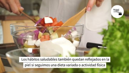 Las bebidas que podrían acelerar el envejecimiento de tu piel según un neurocientífico