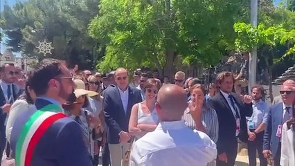 G7, il tour delle consorti dei leader