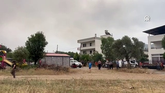 Muğla, Denizli ve Manisa'da orman yangını: Milas'taki yangın yerleşim yerlerine ulaştı!