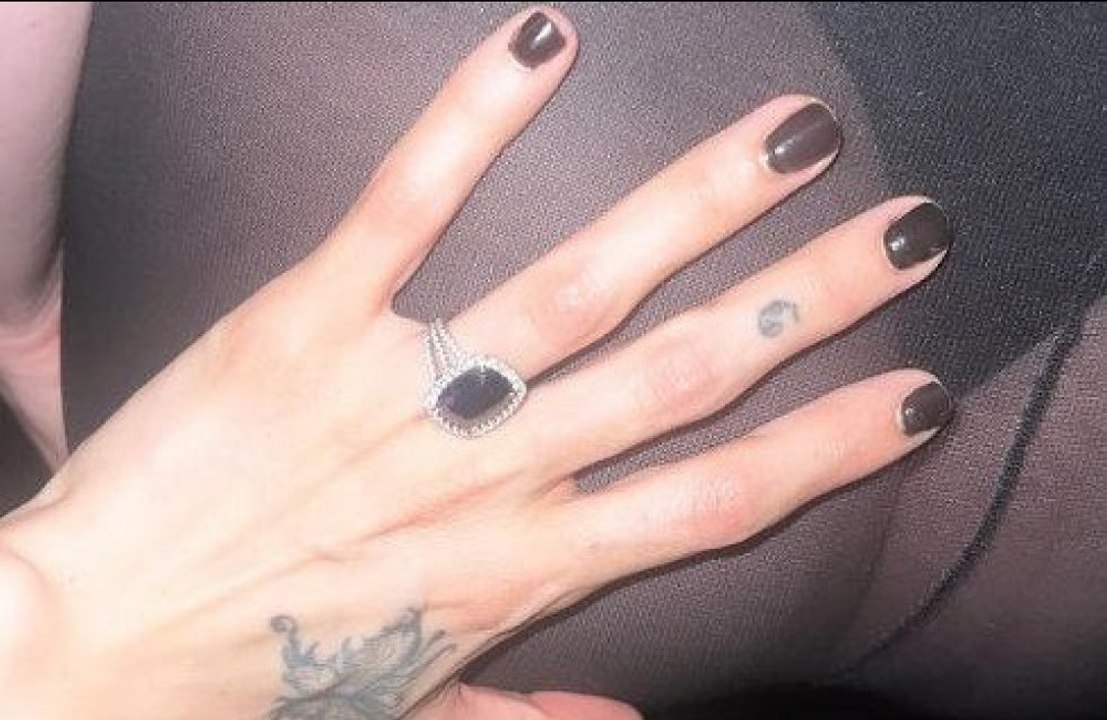 The 1975のマシュー・ヒーリーが婚約！？