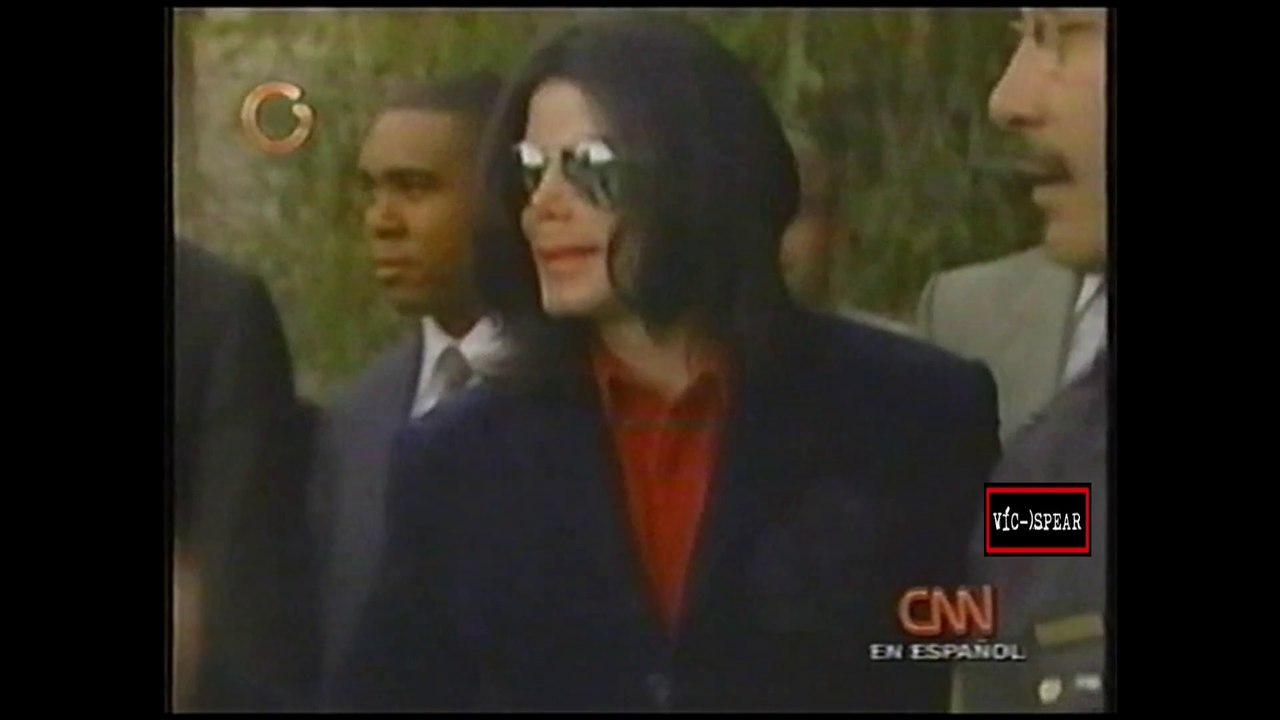 Reportaje por el resultado al juicio a Michael jackson - CNN + Globovision (2005) Venezuela