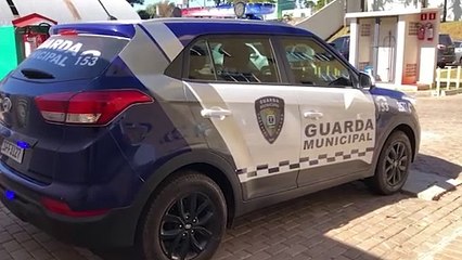 Acusado de furto, homem é abordado pela GM e rasga farda e quebra óculos de agente policial