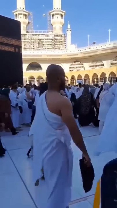 Old man no leg's  in Makkah ❤️
