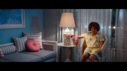 Barb et Star vont à Vista Del Mar Bande-annonce (EN)