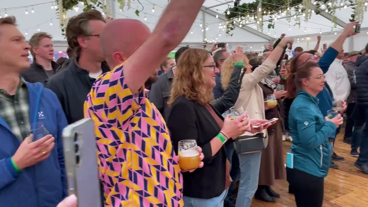 Dunnottar Pipe and Drums perform Flower of Scotland at the Midsummer Beer Happening fan zone
