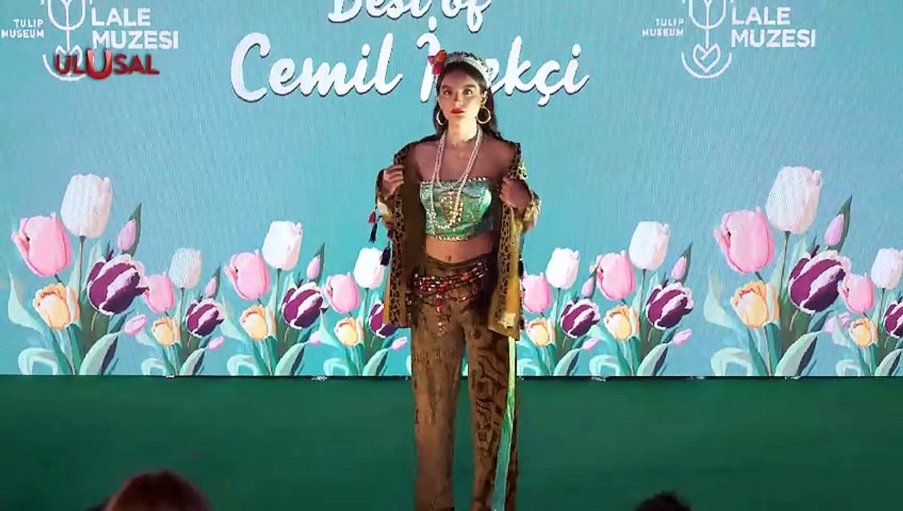 Ünlü modacı Cemil İpekçi'den meslekteki 50. yılına özel Best Of Defilesi