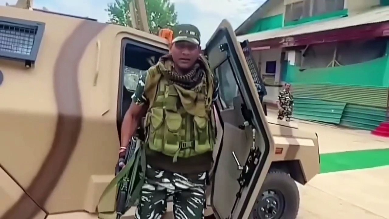 CRPF Vs Bollywood Actor  Don't Miss End  || #Shorts #shortfeed #crpf #Viral