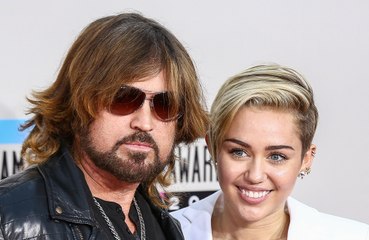 Miley Cyrus is reportedly 'hopeful' that her father's divorce will mend their family rift