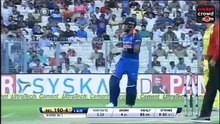 Ind Aus Odi-2 To Divx Clip0-86