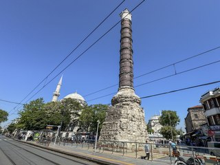 Zamana meydan okuyan şaheser: 17 asırlık Çemberlitaş efsanesi