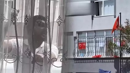 Ümraniye’de komşusuna kızdı, anaokulunun camlarını kırdı