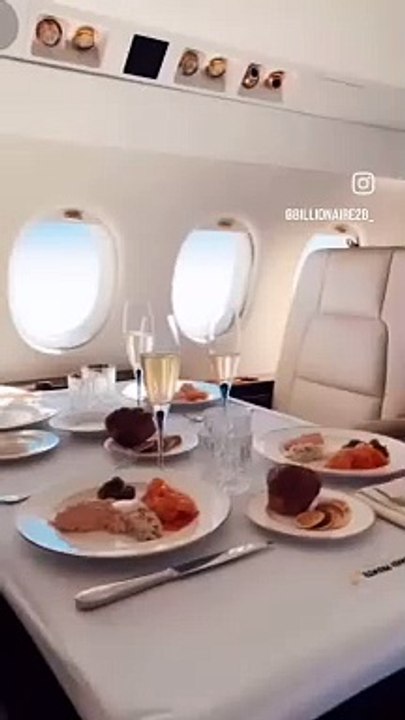 I don't chase I attract WHAT'S MEANT FOR MEWILL SIMPLY FIND ME