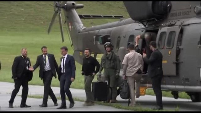 Zelensky arriva a Burgenstock: tutto pronto per il vertice sulla pace