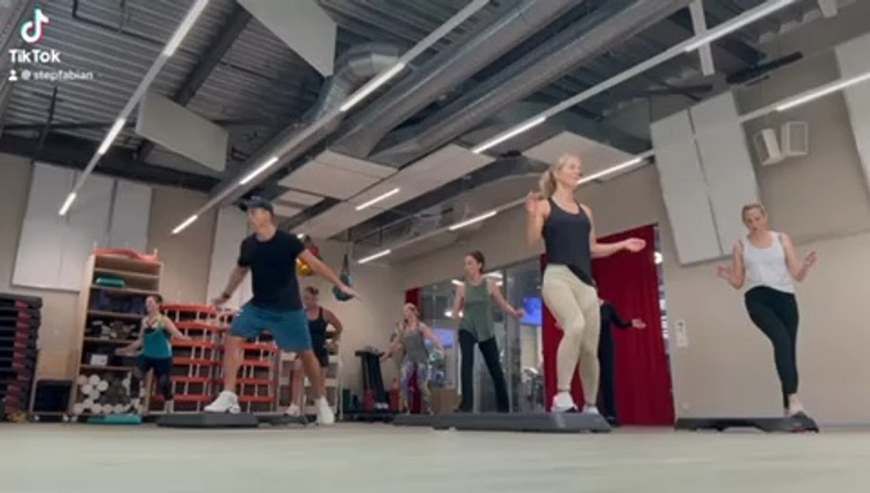 Step Ritmo Latino Fabian Kūhn