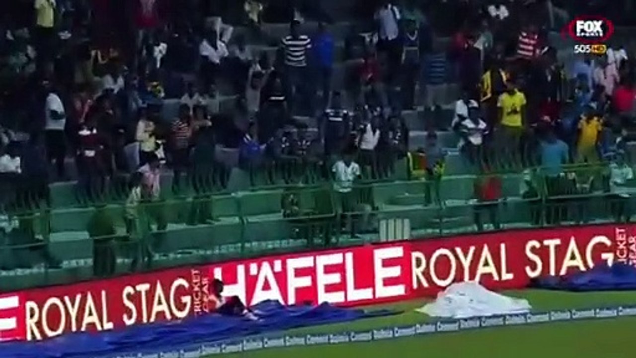 Dhoni vs Malinga _ Ms Dhoni vs Malinga 98m Six ❤️_ _ Ms Dhoni best helicopter shot  _ Ind vs SL #cricket #match #dhoni #india #srilanka