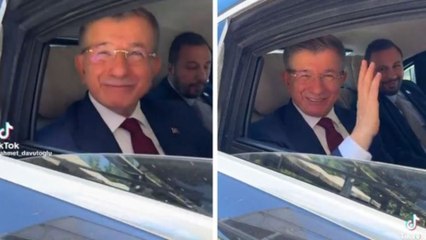 Davutoğlu, "arabanız güzelmiş ne iş yapıyorsunuz" sorusuna "doların 2,79 TL olduğu dönemin başbakanıyım" dedi