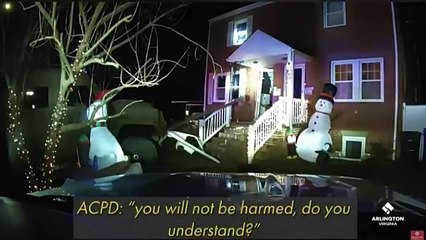 Polis gelince evini havaya uçurdu