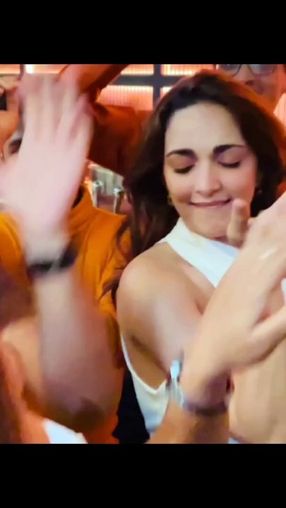Unseen Video of Kiara Advani کیارا اڈوانی کی ان دیکھی ویڈیو