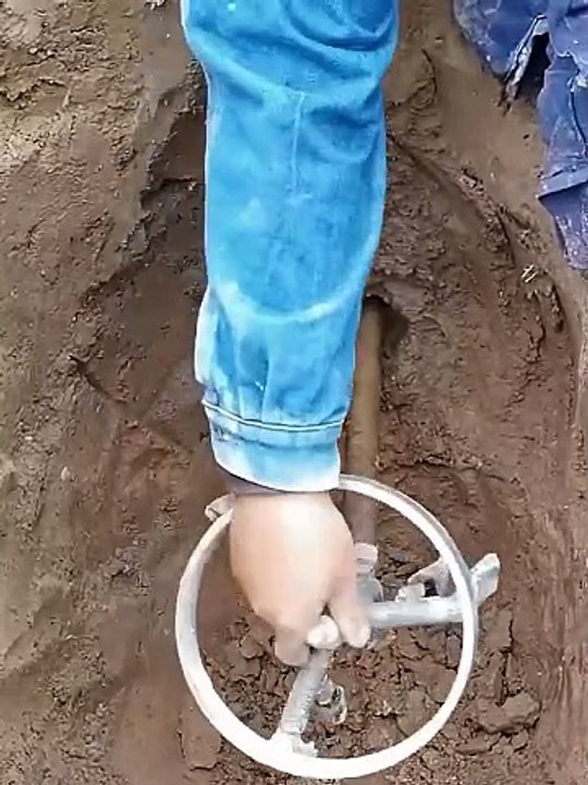 Crossing the road drilling process