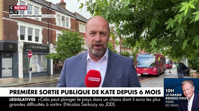 Absente depuis Noël afin de suivre une chimiothérapie préventive contre un cancer, Kate a fait hier sa première réapparition publique sous les acclamations