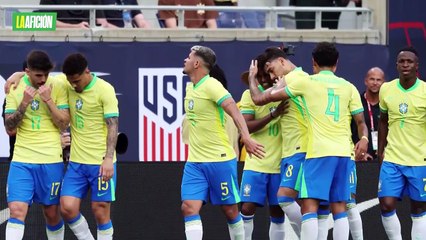 Ronaldinho criticó a la Selección Brasileña. Esto le respondieron los jugadores