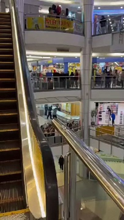 Four masked gunmen rob Kajang jewellery store in broad daylight