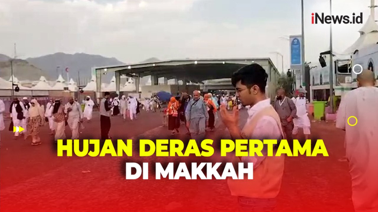 Momen Jemaah Lempar Doa ke Langit saat Makkah Diguyur Hujan Deras Pertama di Musim Haji