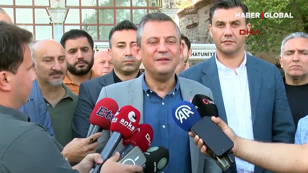 Özgür Özel'den bayram namazı çıkışı açıklama