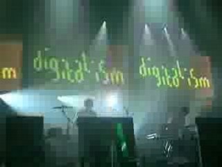 pukklepop 2007 - Digitalism 01
