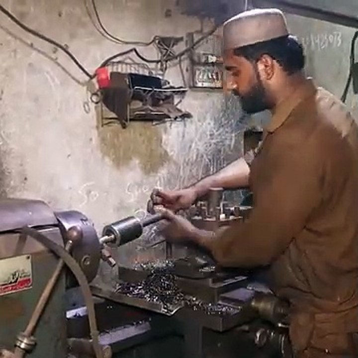 صناعة محرك عادم الدوار من قضبان الحديد 2