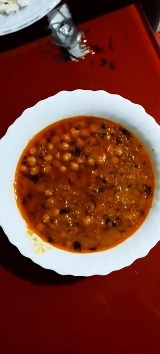 سفید چنے شوربے والے 3