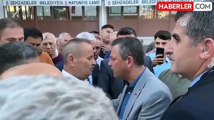 Namaz çıkışı Özel'i kızdıran sözler: Bayram sabahı ne konuştuğunu bil