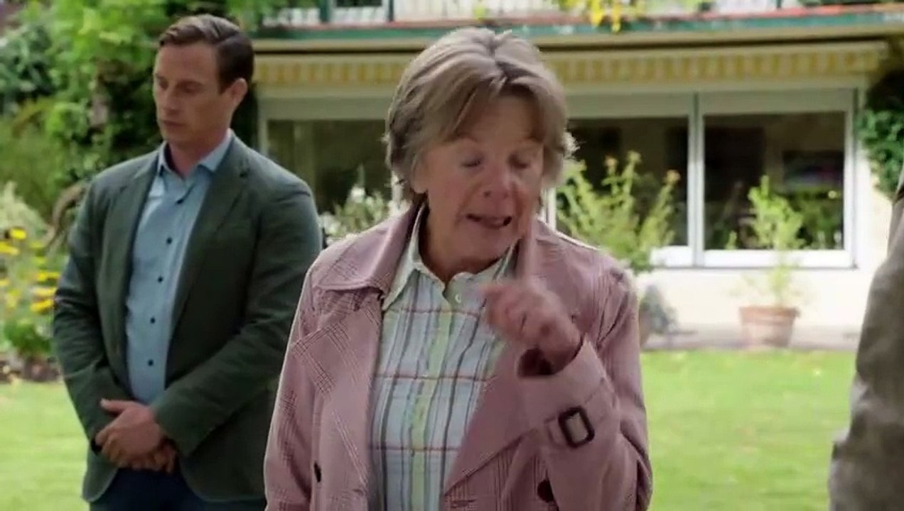 Die Rosenheim-Cops Staffel 18 Folge 2 (406) Die Spur des Geldes