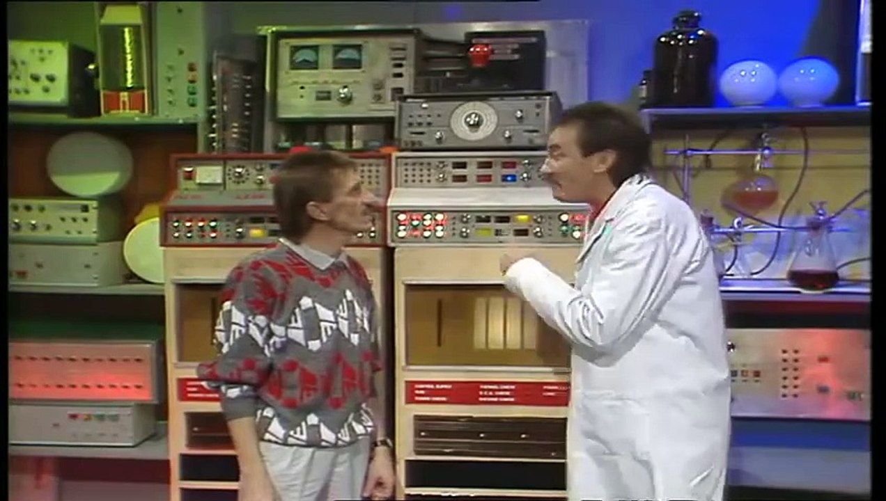 ChuckleVision 2x09 Invention-480p