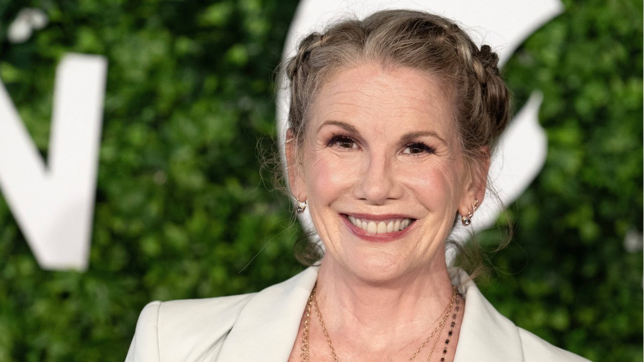 GALA VIDEO - Melissa Gilbert (La petite maison dans la prairie) : amour, chirurgie… Retour sur ses dernières confidences à Gala